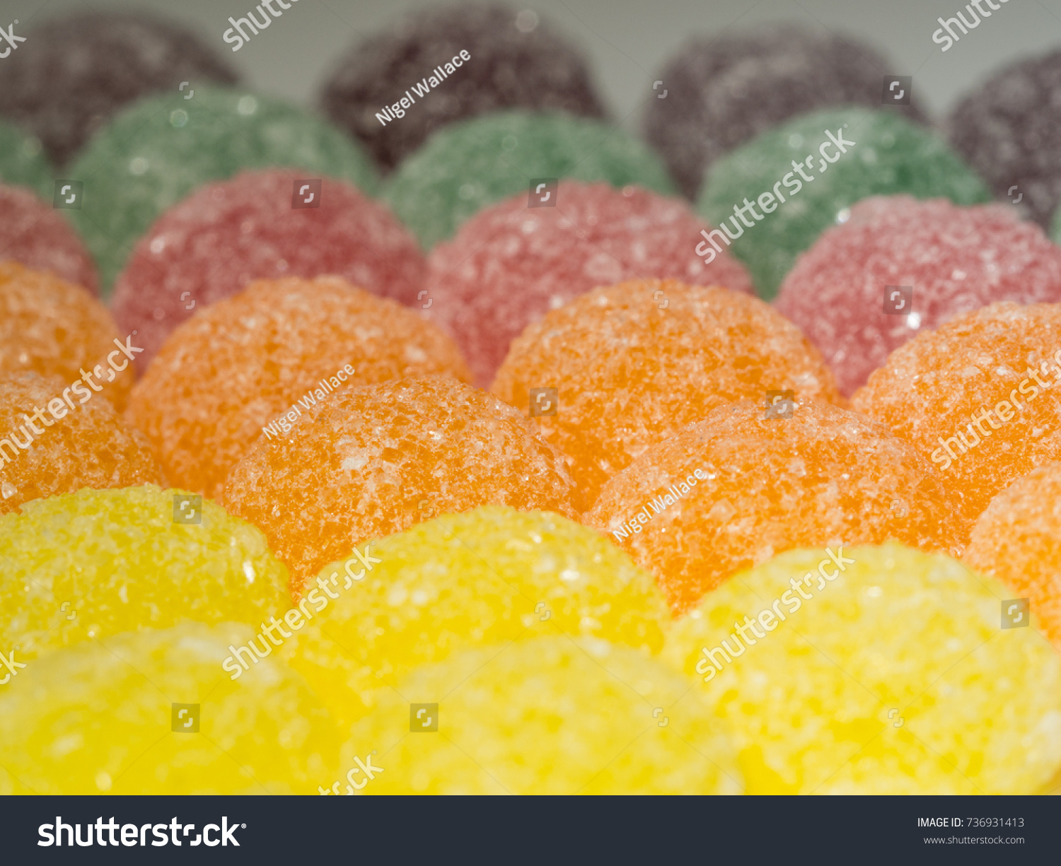 sweet与candy的区别 candy和sweets有什么区别 