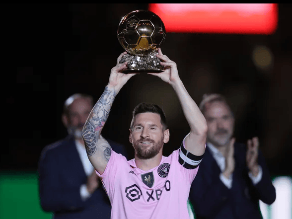 篮球明星快船梅西拿下全明星MVP 